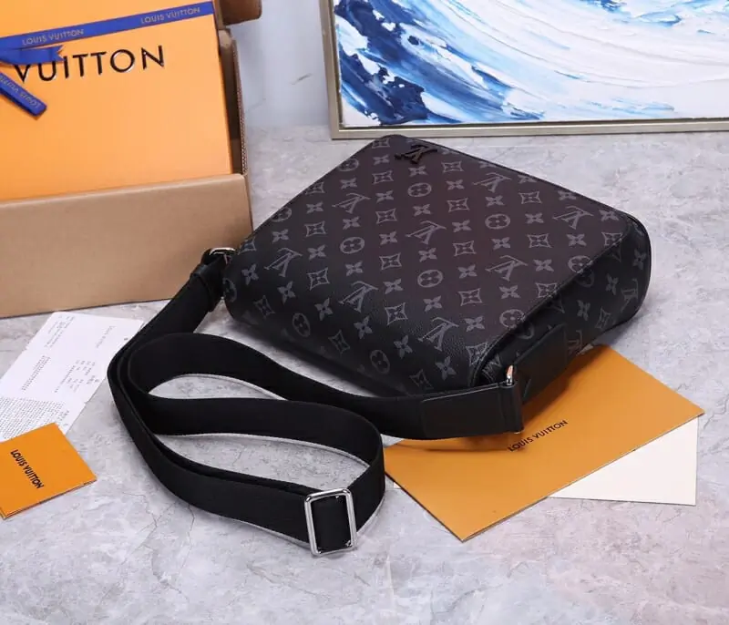 louis vuitton aaa homme mini sac a main s_11217b23